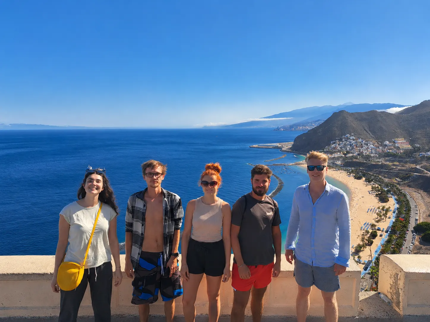 Espace communautaire extérieur de Blue Paradise à Tenerife.